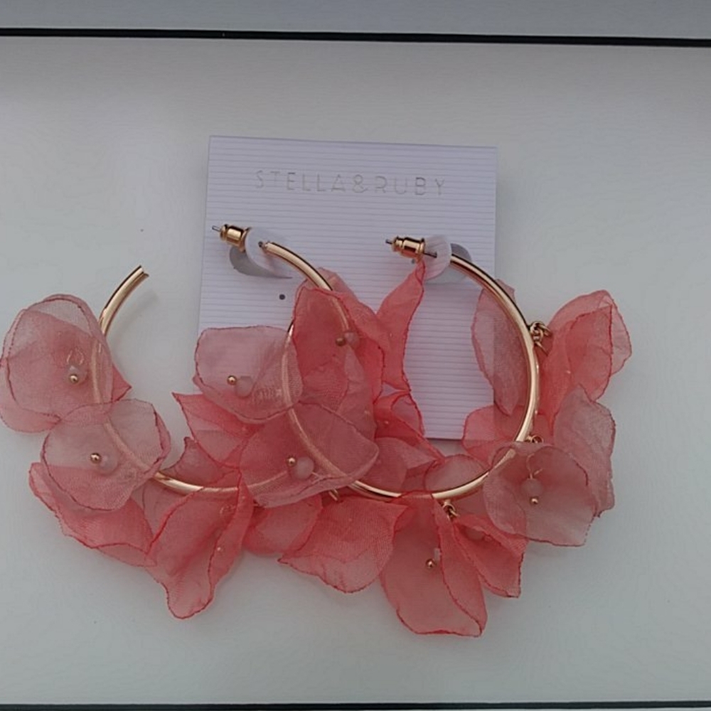 - Stella & Ruby chiffon petals earrin…